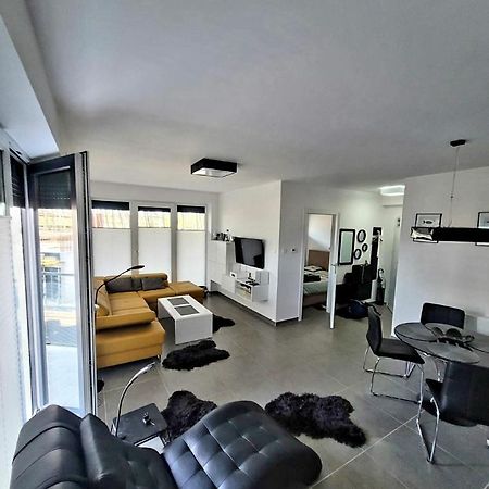 דירות Ujście-Darłowskie Apartament Amon Nr 5 מראה חיצוני תמונה